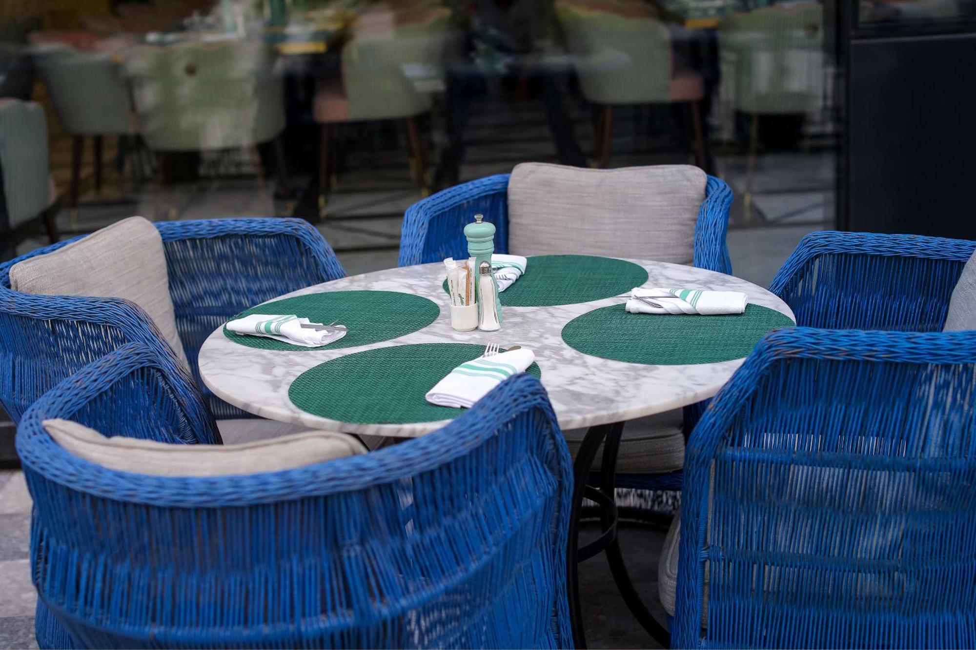Mansard Riyadh, A Radisson Collection Hotel Exterior photo A table with placemats